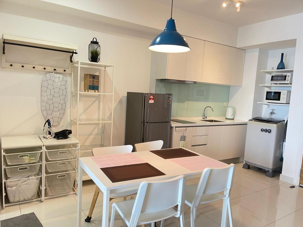 Teega Suites Puteriharbour By Wp Homestay Джохор-Бару Екстер'єр фото
