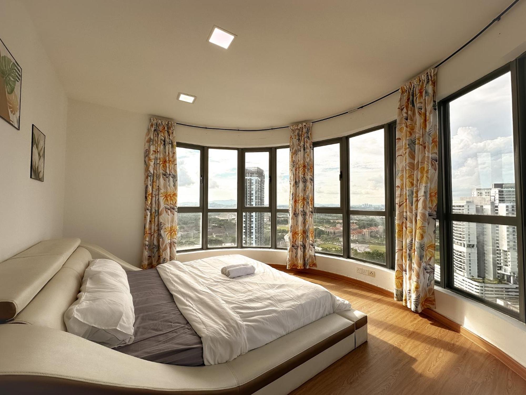 Teega Suites Puteriharbour By Wp Homestay Джохор-Бару Екстер'єр фото
